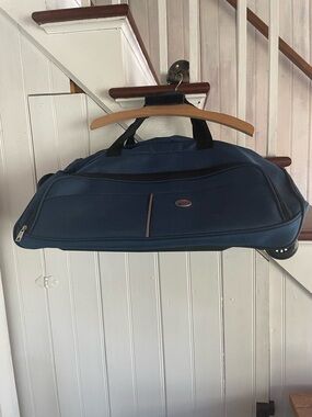 American Tourister Navy Blue Travel Duffle Bag